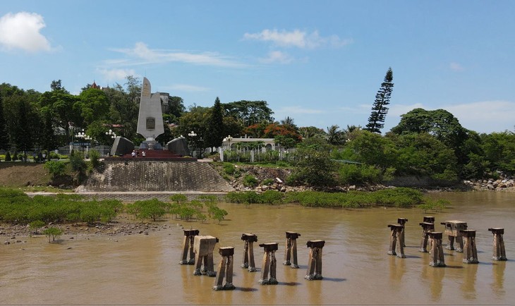 ท่าเรือ K15- จุดเริ่มต้นการเดินทางของขบวนเรือนิรนาม - ảnh 1