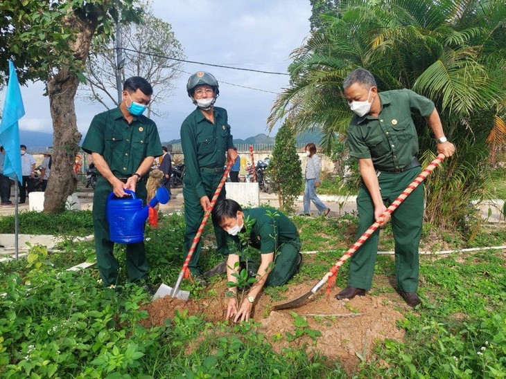 นครดานังเปิดการรณรงค์ตรุษเต๊ตปลูกต้นไม้ - ảnh 1