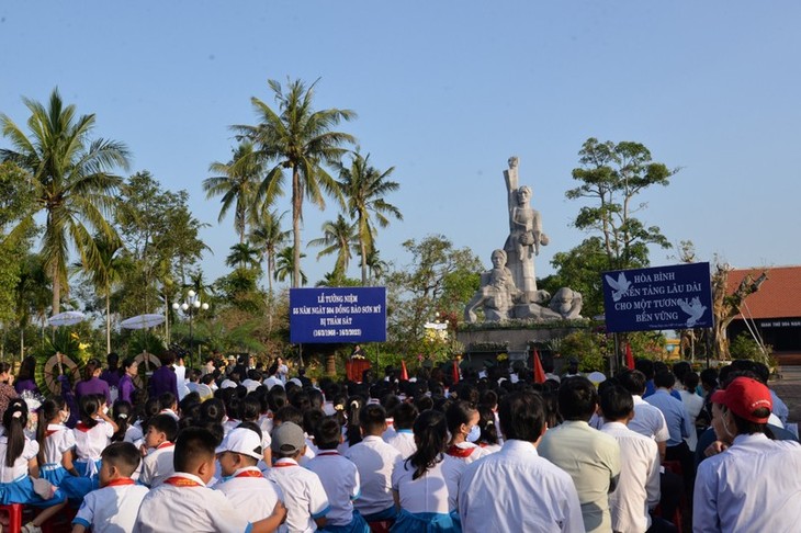 รำลึก 55 ปีกองทัพสหรัฐสังหารประชาชนผู้บริสุทธิ์ในตำบลเซินหมี - ảnh 1