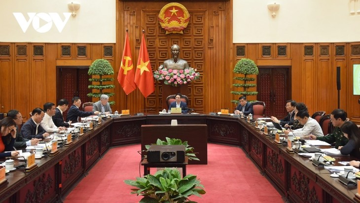 รัฐบาลเวียดนามจัดตั้งกลุ่มปฏิบัติงานหลังจากสหรัฐประกาศการเก็บภาษีใหม่ - ảnh 1