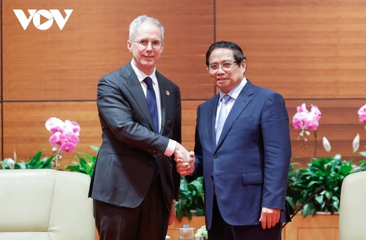 เวียดนามเสนอให้ ADB ช่วยเหลือการปฏิบัติโครงการก่อสร้างโครงสร้างพื้นฐานใหญ่   - ảnh 1