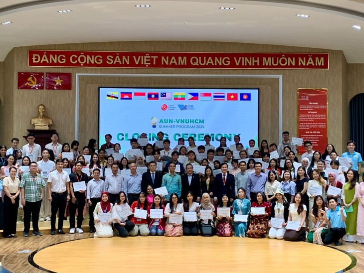  ปิดงาน AUN-VNUHCM Summer Program 2025 - ảnh 1