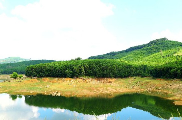 Discovering tranquility of Viet An lake in Quang Nam - ảnh 3