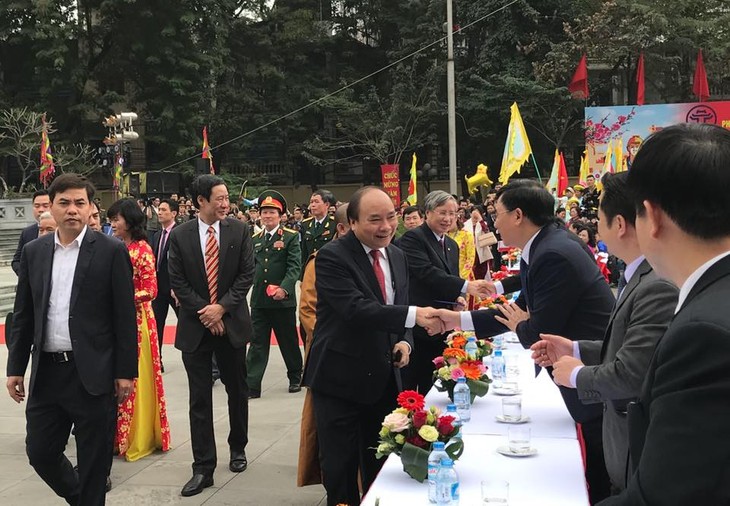 229th Ngoc Hoi-Dong Da victory celebrated - ảnh 1