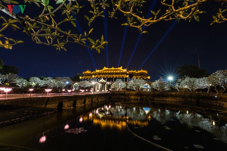 Hue imperial city - world cultural heritage - ảnh 1