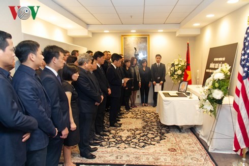 Former Party leader Do Muoi remembered abroad - ảnh 1