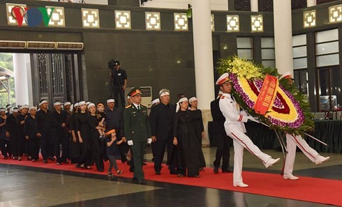 State funeral held for former Party General Secretary Do Muoi - ảnh 2