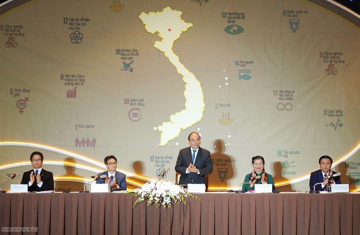 PM chairs national conference on sustainable development - ảnh 1