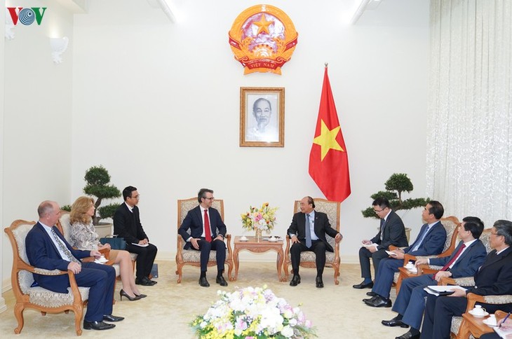 Vietnam, EU work closely in EVFTA, EVIPA implementation  - ảnh 1