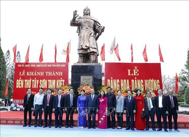 President Nguyen Xuan Phuc visits Binh Dinh province - ảnh 1