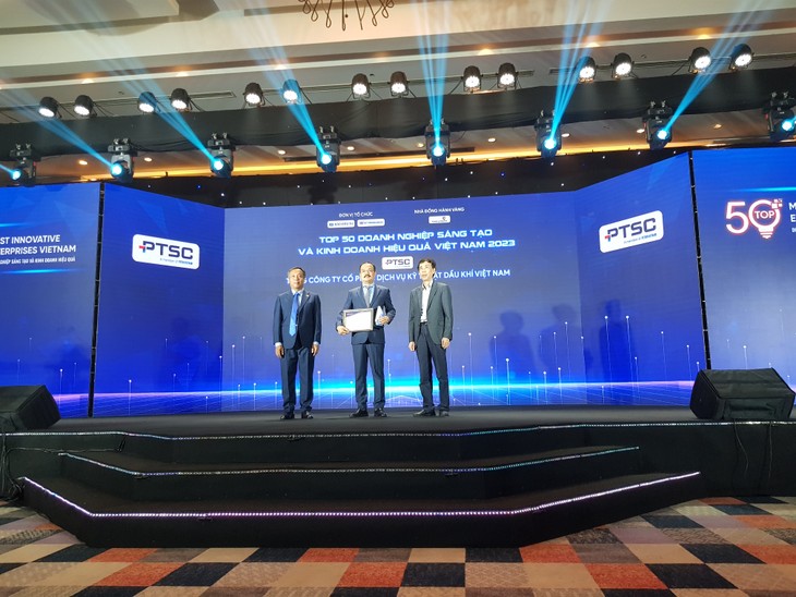 Outstanding innovative, efficient businesses honored - ảnh 1