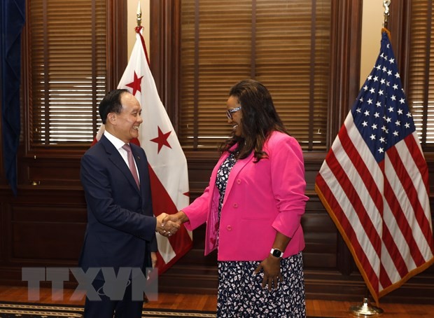 Hanoi steps up cooperation with Washington DC - ảnh 1