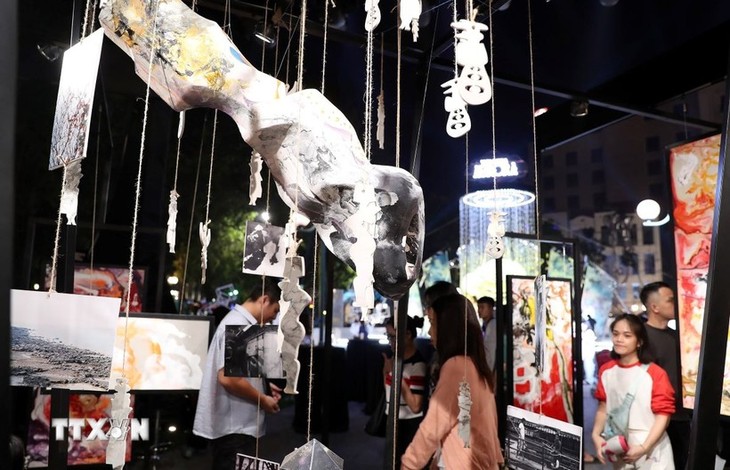 Allure of Hanoi Creative Design Festival 2024 - ảnh 1