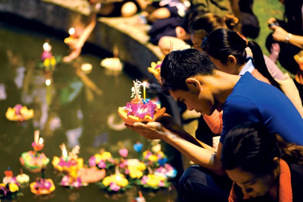  Loy Krathong: A Festival of Gratitude and Environmental Awareness - ảnh 3