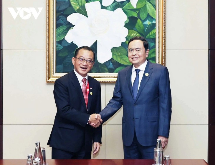 Vietnam, Singapore strengthen parliamentary ties - ảnh 1