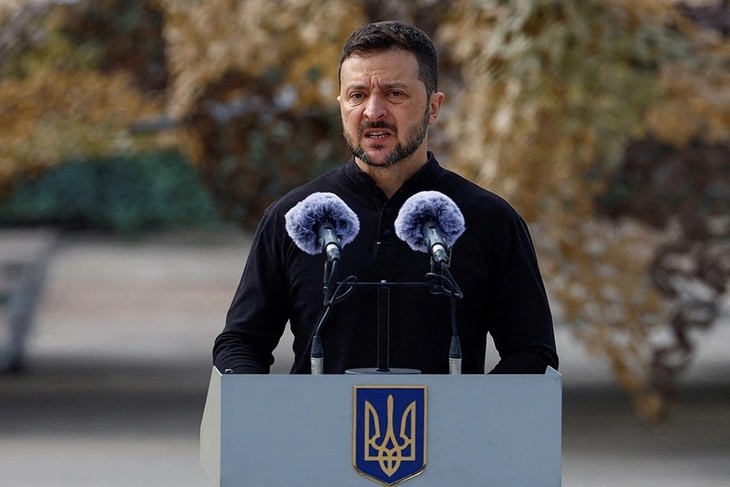 Ukrainian President Zelensky ready for talks with Russia - ảnh 1