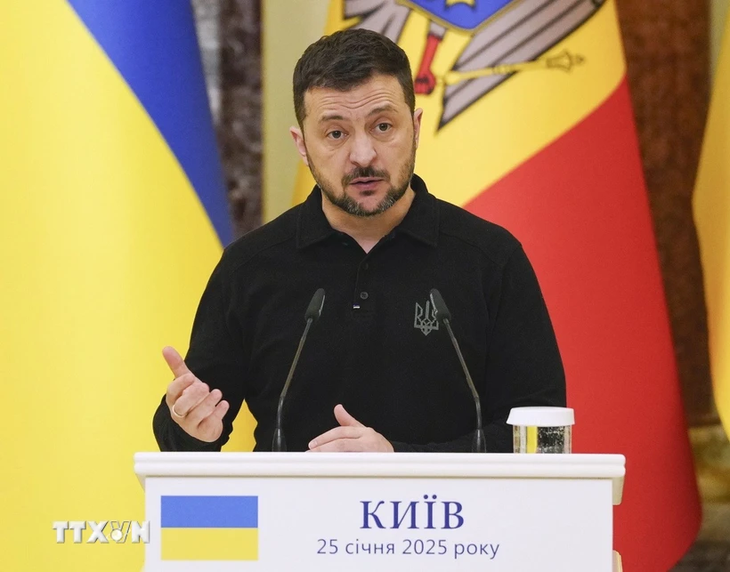 Ukrainian President pledges to advance diplomatic efforts to end conflict - ảnh 1