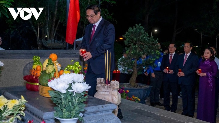 PM: Con Dao needs to uphold its heroic tradition to grow further - ảnh 1