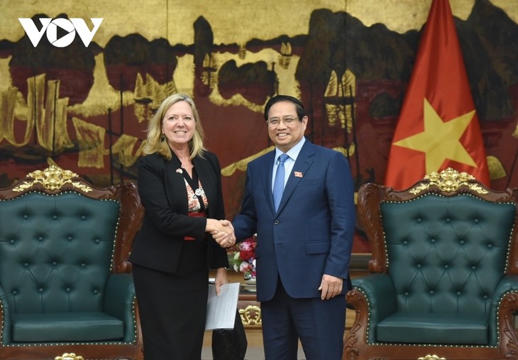 PM calls for WB’s assistance for large scale infrastructure projects - ảnh 1