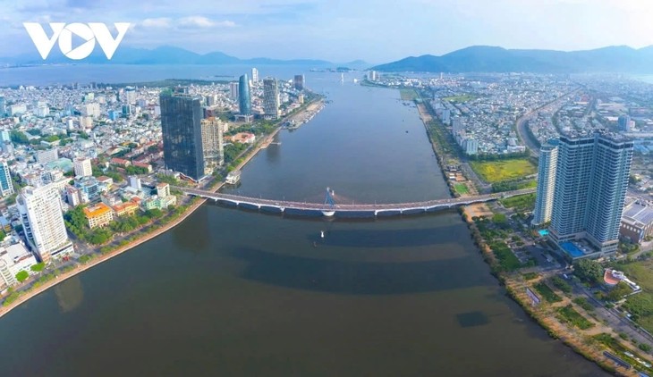 Politburo requests completion of provincial mergers by August 15 - ảnh 1