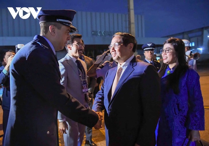 PM arrives in Rio de Janeiro for expanded BRICS summit, bilateral activities in Brazil - ảnh 3