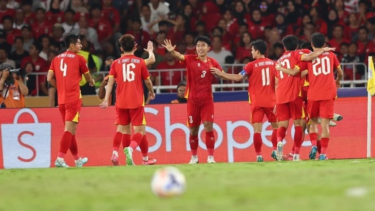 Vietnam U23 wins AFF Championship for third consecutive time - ảnh 1