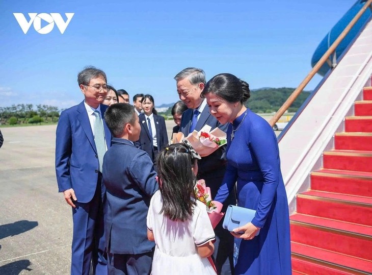 Party General Secretary To Lam begins State visit to the Republic of Korea - ảnh 2