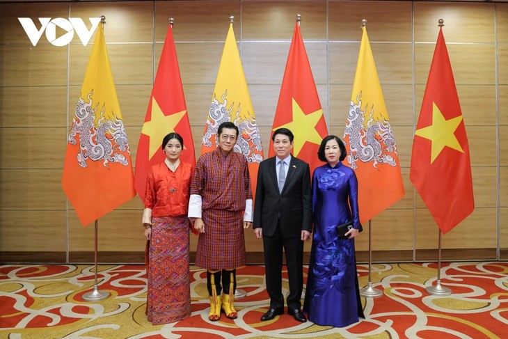 Vietnamese State President hosts banquet in honor of King of Bhutan - ảnh 1