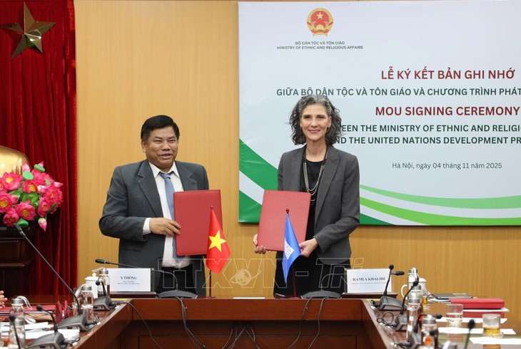 Vietnam, UNDP enhance cooperation in promoting ethnic affairs  - ảnh 1