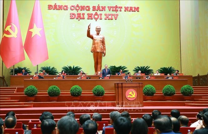200 members of 14th Party Central Committee announced - ảnh 1