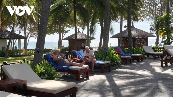 Mui Ne–Ham Tien welcomes winter getaway tourists - ảnh 2