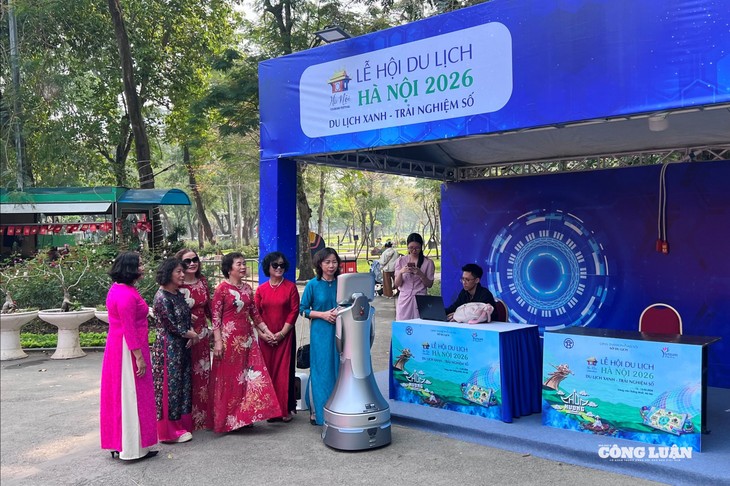 Green tourism, digital experiences promoted at Hanoi Tourism Festival - ảnh 2