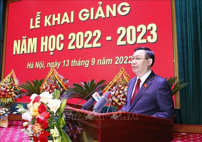 Chủ tịch Quốc hội dự Lễ khai giảng Học viện Quốc phòng - ảnh 1