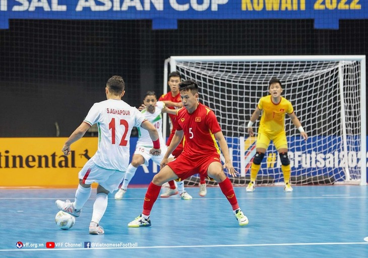 Việt Nam dừng bước tại tứ kết futsal châu Á  - ảnh 1