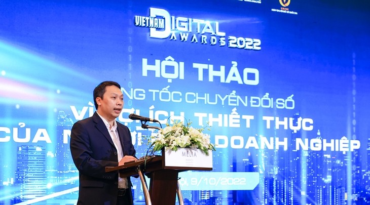 Đẩy mạnh chuyển đổi số vì lợi ích thiết thực của người dân, doanh nghiệp - ảnh 1