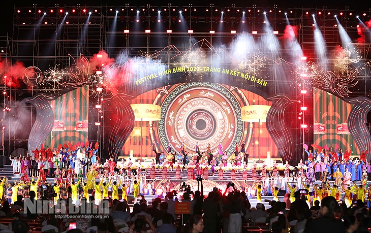 Khai mạc Festival Tràng An kết nối di sản - Ninh Bình năm 2022 - ảnh 1