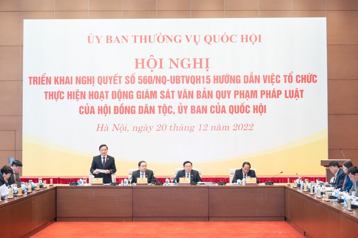 Chủ tịch Quốc hội Vương Đình Huệ: Tập trung thực hiện tốt công tác giám sát và tổ chức thực thi pháp luật - ảnh 2