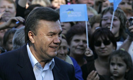 Ukrainian President asks the opposition to join the government - ảnh 1