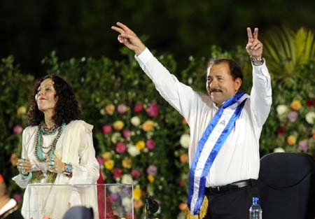 Daniel Ortega toma juramento por tercera vez como presidente de Nicaragua  - ảnh 1