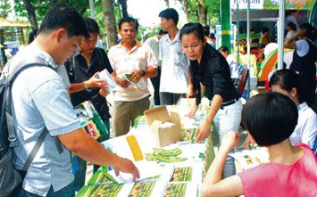 Festival turístico de Ciudad Ho Chi Minh atraen a 200 mil turistas - ảnh 1