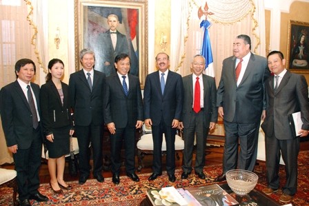 Inauguran Plaza en honor al Presidente Ho Chi Minh en Santo Domingo - ảnh 1