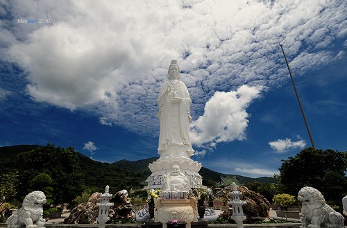 Linh Ung-Bai But, pagoda singular de Da Nang - ảnh 3