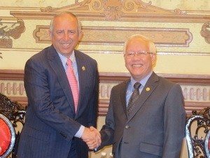 Presidente del Parlamento de El Salvador visita Ciudad Ho Chi Minh - ảnh 1