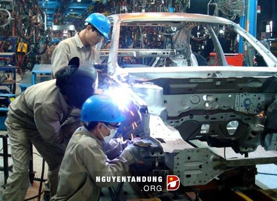 Vietnam capta 12 mil millones de dólares de inversión foránea hasta finales de julio - ảnh 1