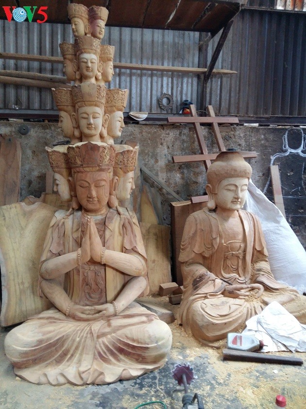 Aldea de escultura de estatuas de Vu Lang - ảnh 2