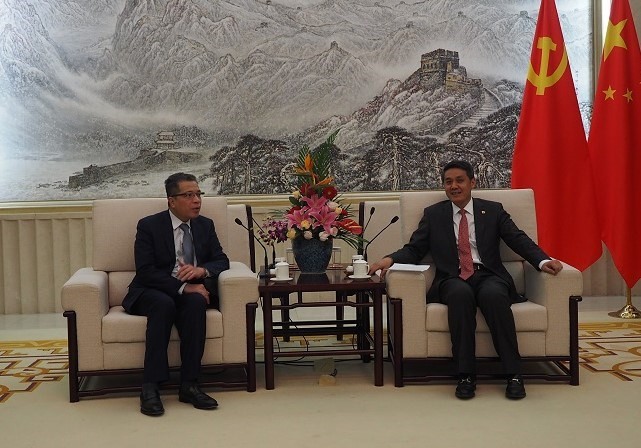 Vietnam y China fortalecen la cooperación partidista - ảnh 1