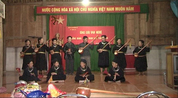 Nguyen Thai Hoc, artista del canto Then  - ảnh 1