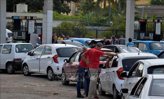 Sanciones estadounidenses continúan causando grandes pérdidas a Cuba, afirma Bruno Rodríguez  - ảnh 1