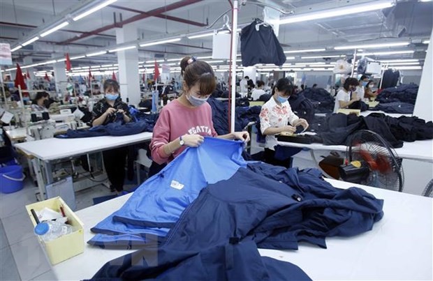 Balanza comercial de Vietnam supera los cuatro mil millones de dólares en primer semestre - ảnh 1