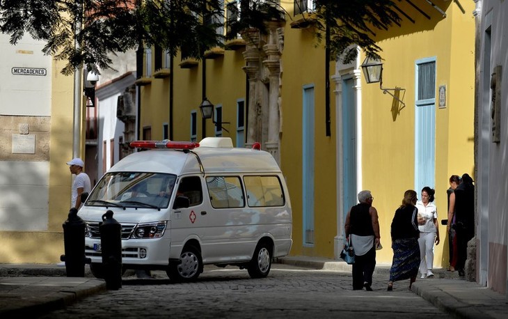 Cuba impone toque de queda en su capital para frenar la propagación del covid-19 - ảnh 1